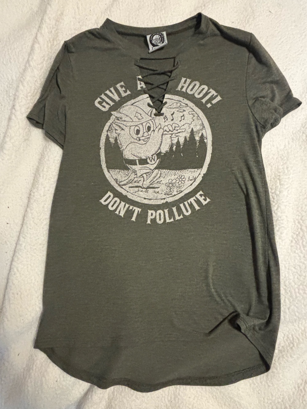 Women's Olive Green 'Give a Hoot' Graphic Lace-Up Tee
